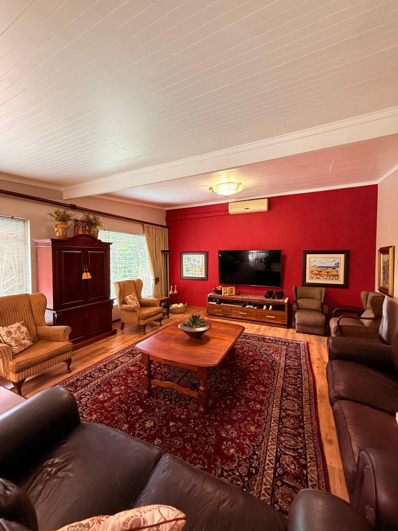 5 Bedroom Property for Sale in Doringkruin North West